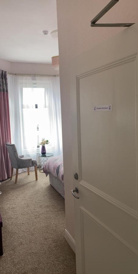 Conlyn House Bed & Breakfast Newcastle  Ngoại thất bức ảnh